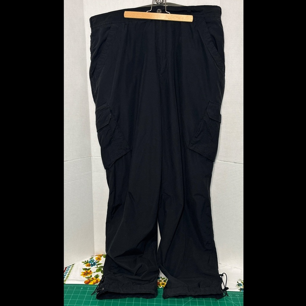 Wind River Men's Classic Black Cargo Pants Grey Cotton Inner Lining 38X32